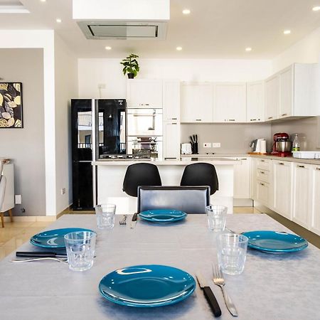 Mellieha, Luxury 3 Bedroom Azure Maisonette Luaran gambar