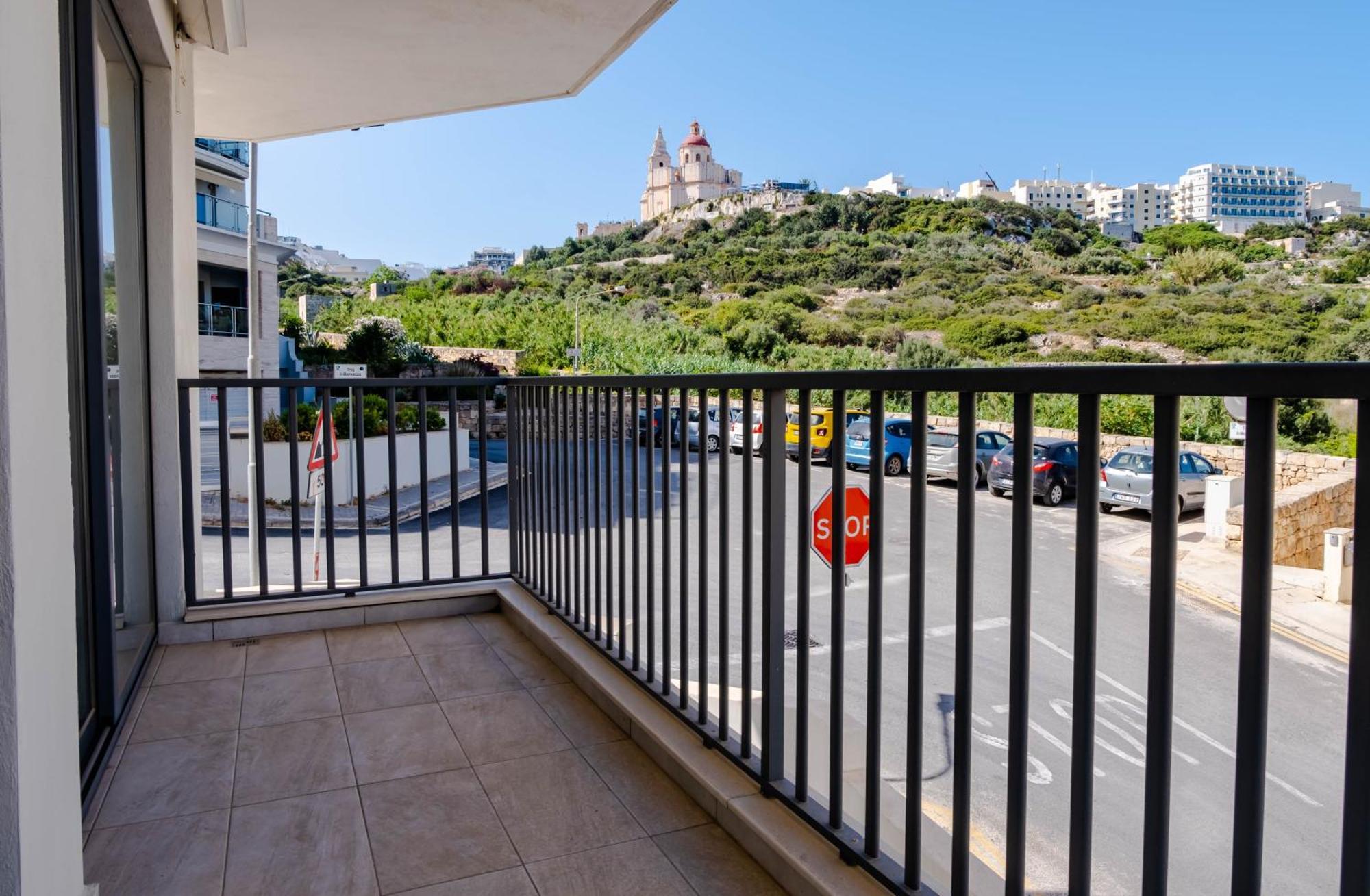 Mellieha, Luxury 3 Bedroom Azure Maisonette Luaran gambar